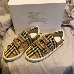 Burberry Children Sneakers